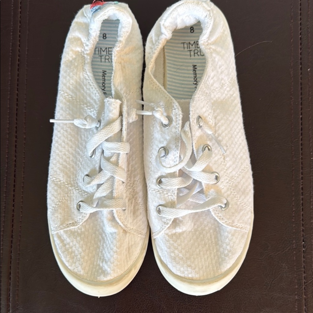 Time and Tru Textured White Lace-Up Sneakers